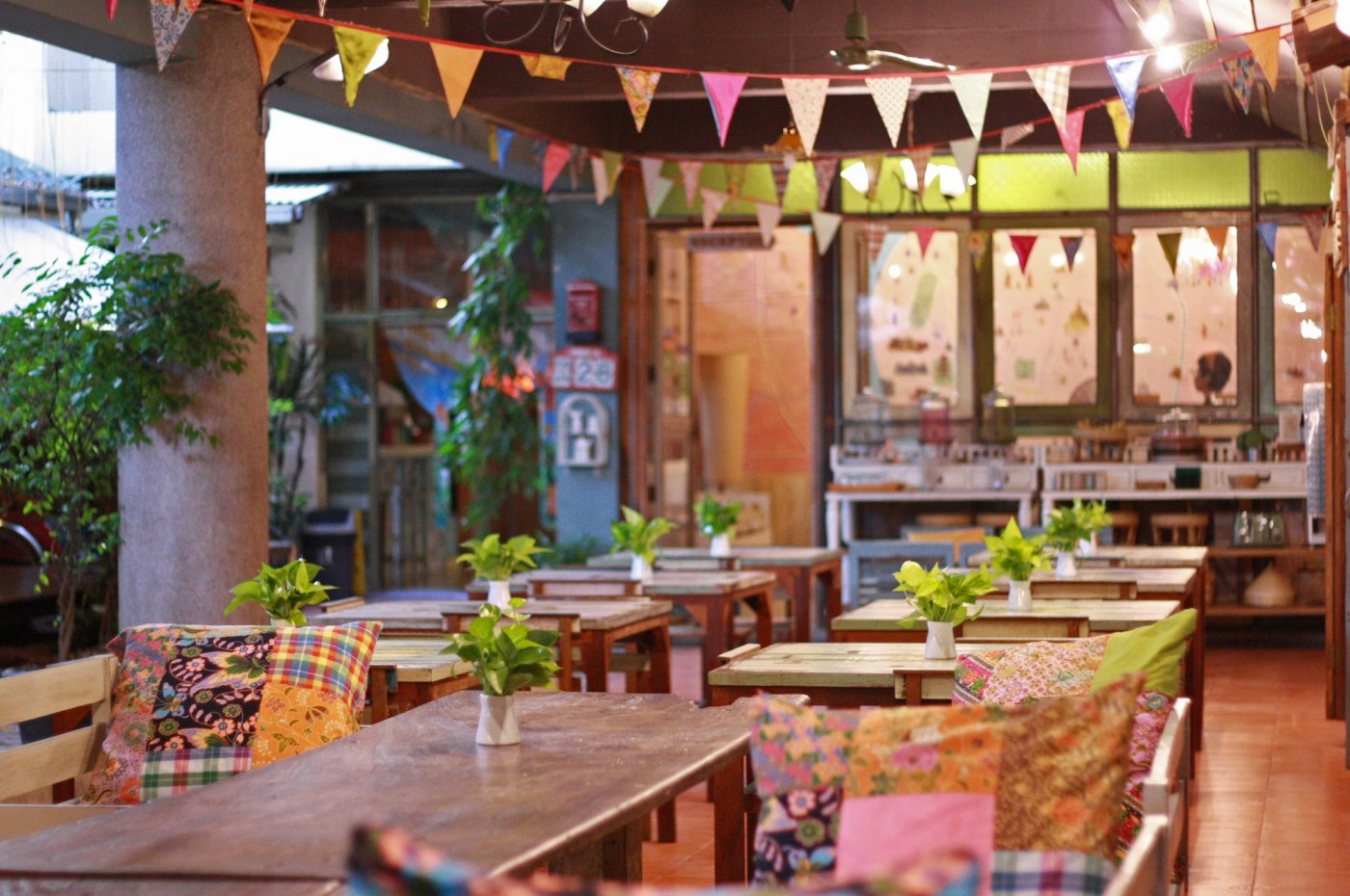 Phranakorn Nornlen, Bangkok | We Travel