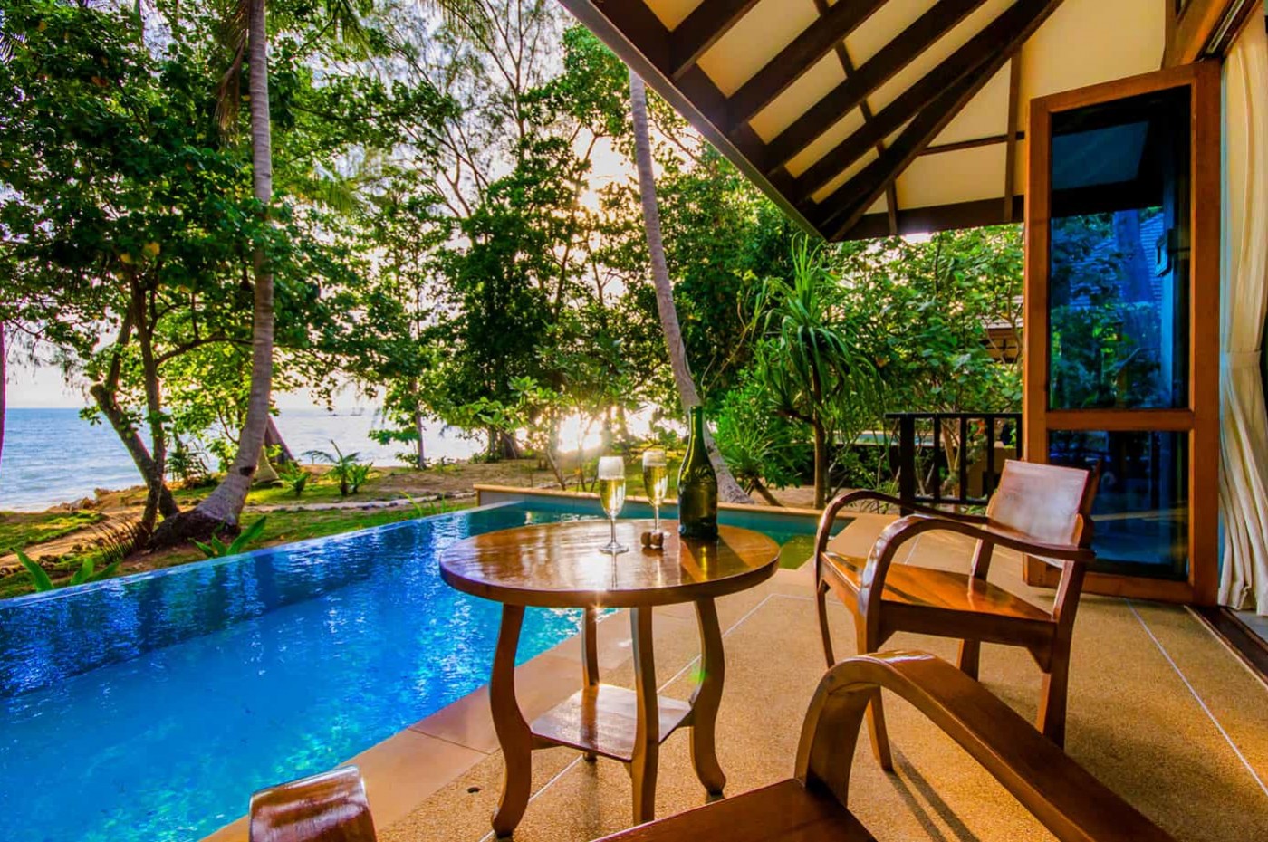 Koh Jum Beach Villas, Koh Jum