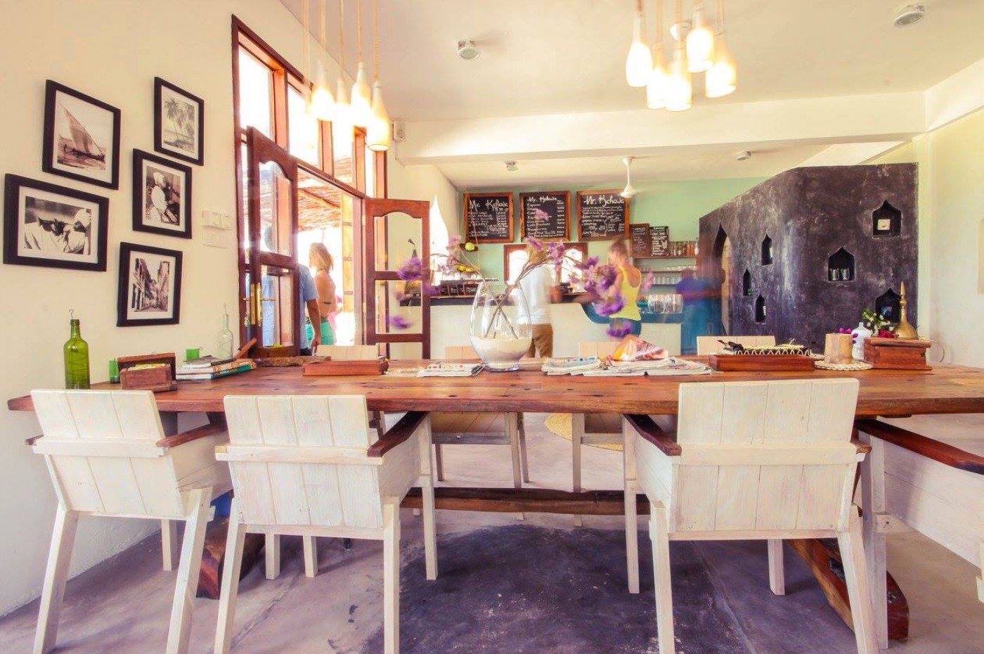 Mr. Kahawa, Zanzibar