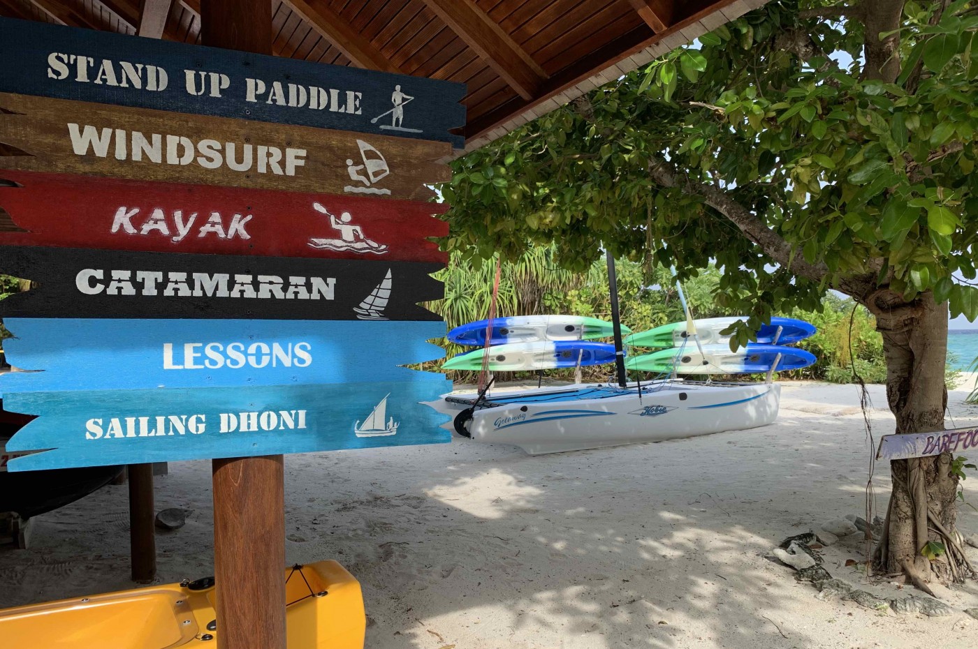 The Barefoot Eco, Maldiverne