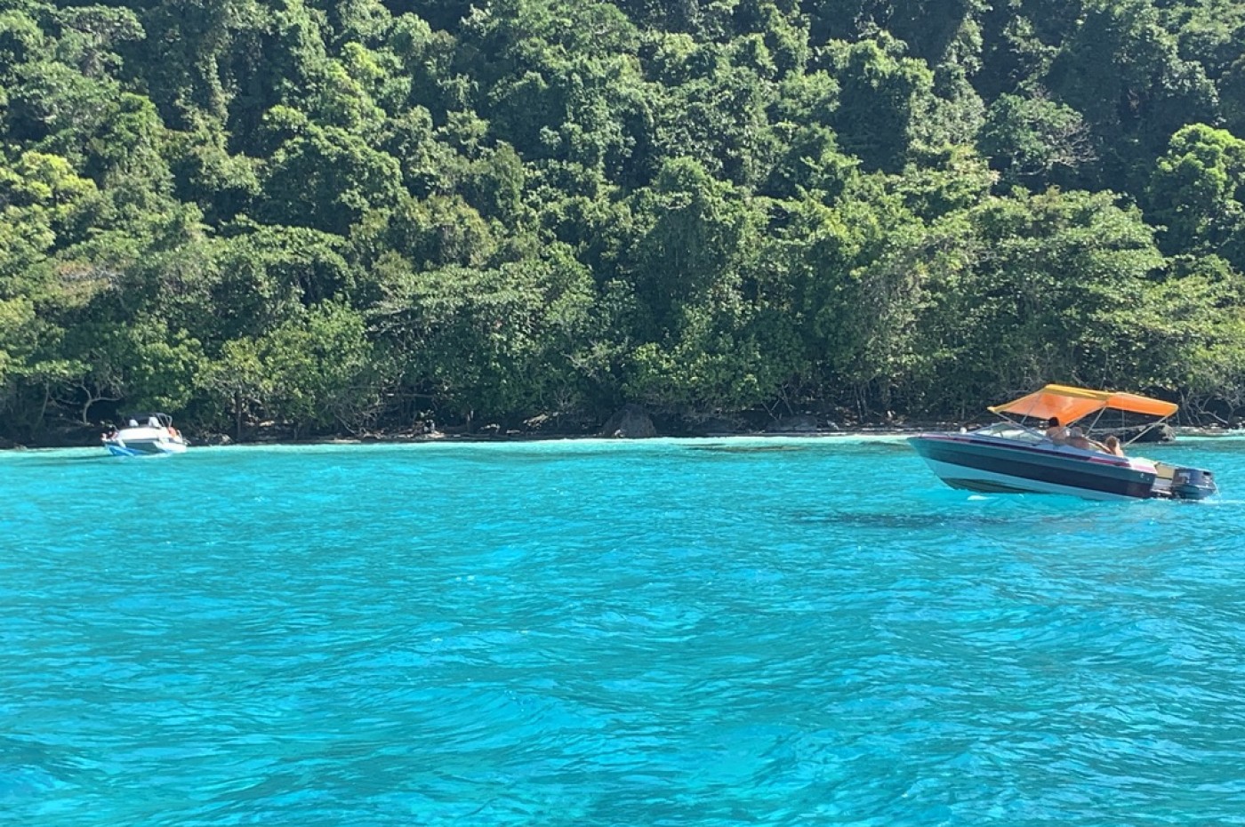 Koh Rang clear water
