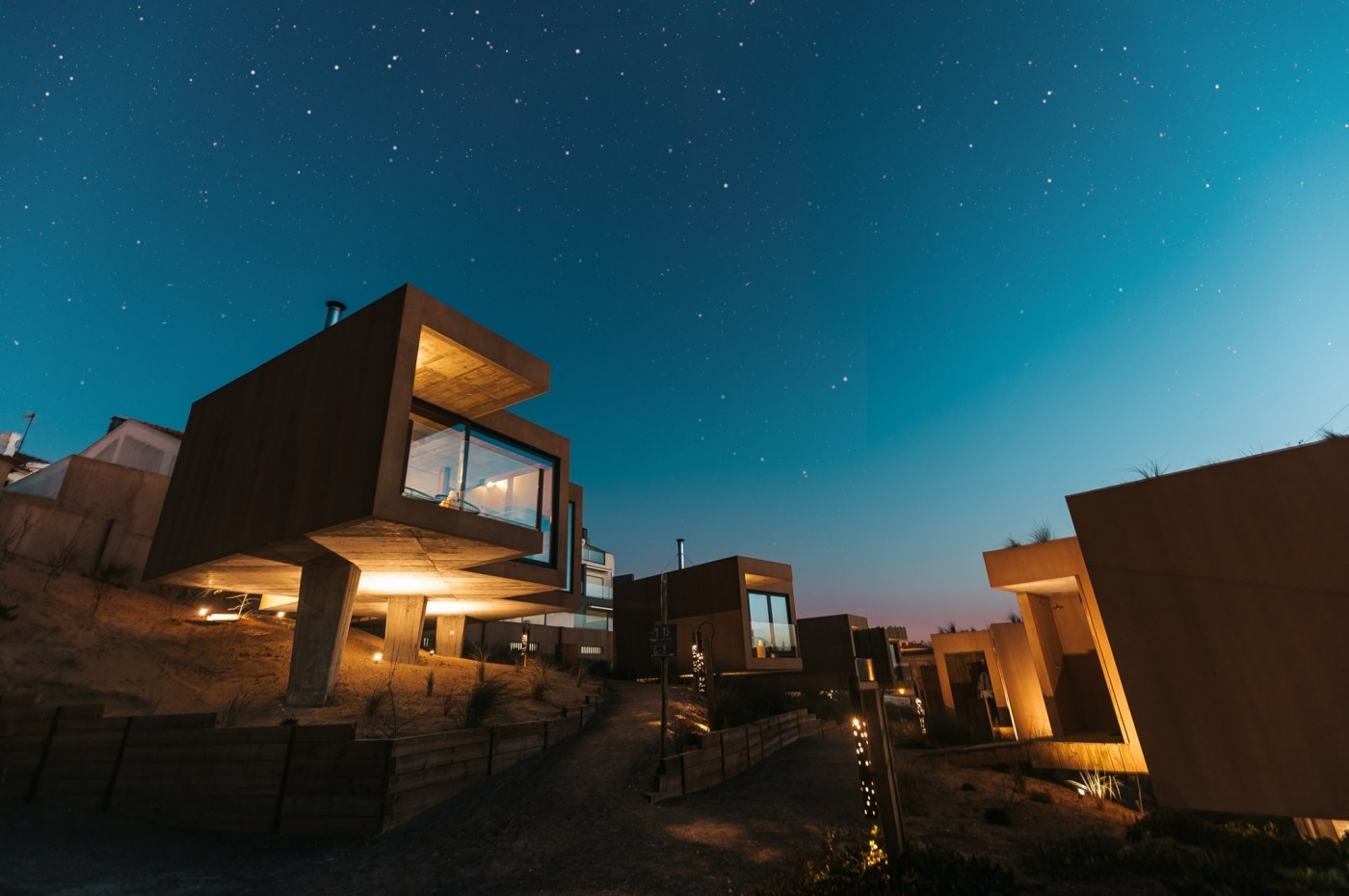Noah Surf House night sky