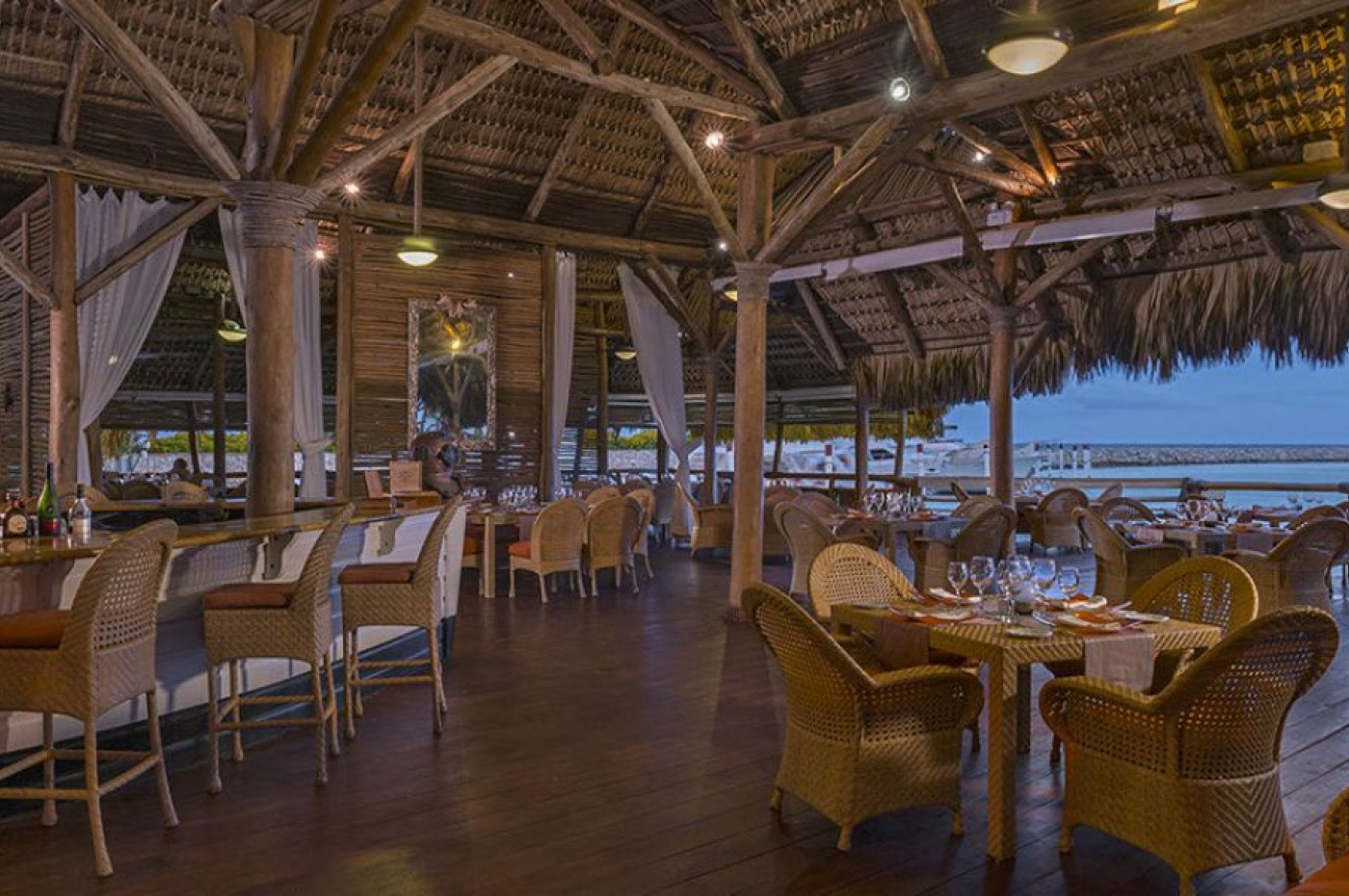 Baren på Tortuga Bay Hotel at Punta Cana Resort & Club, Punta Cana, Den Dominikanske Republik