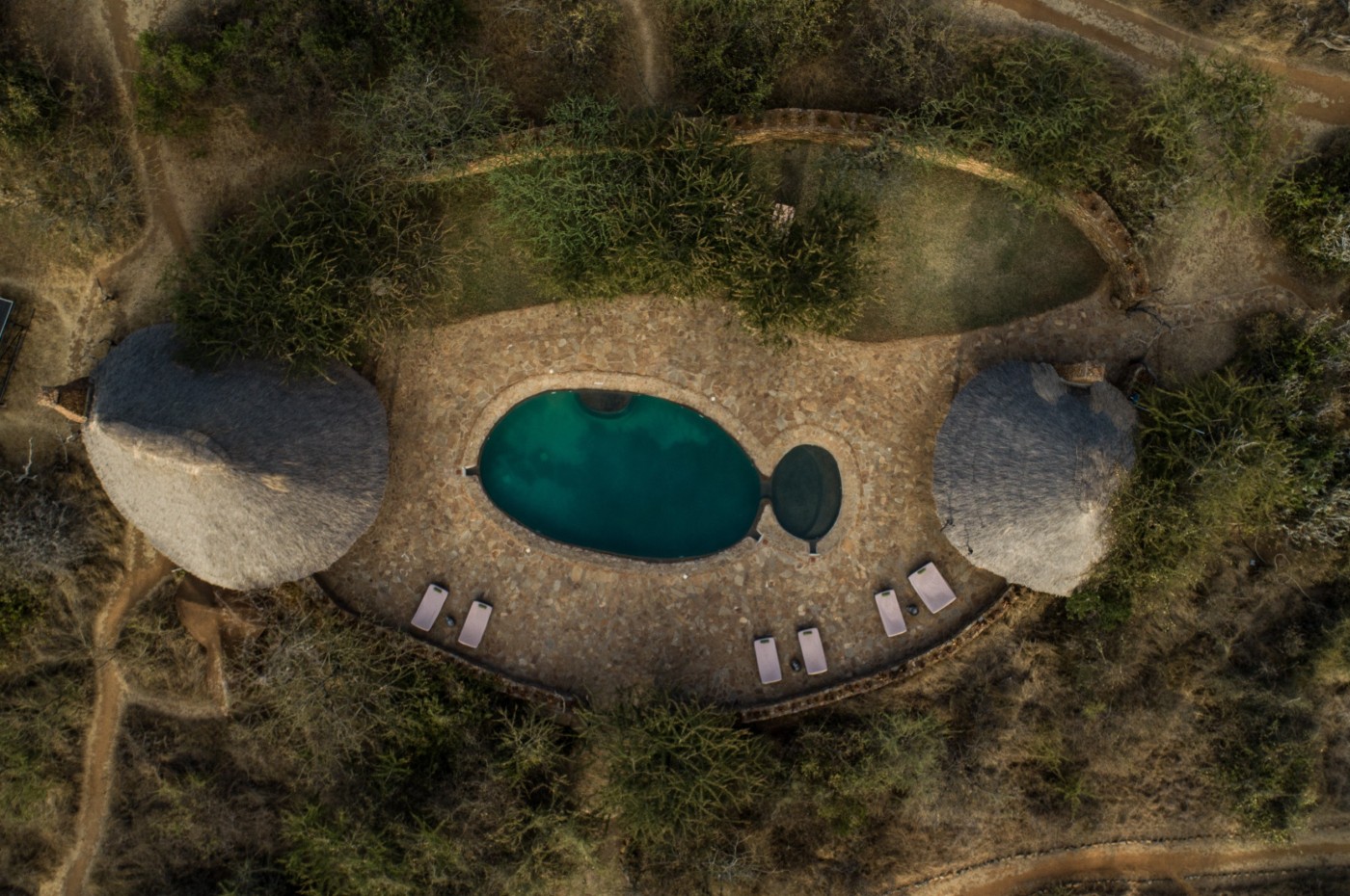 Aerial af pool og lodge El Karama Lodge, Laikipia, Kenya