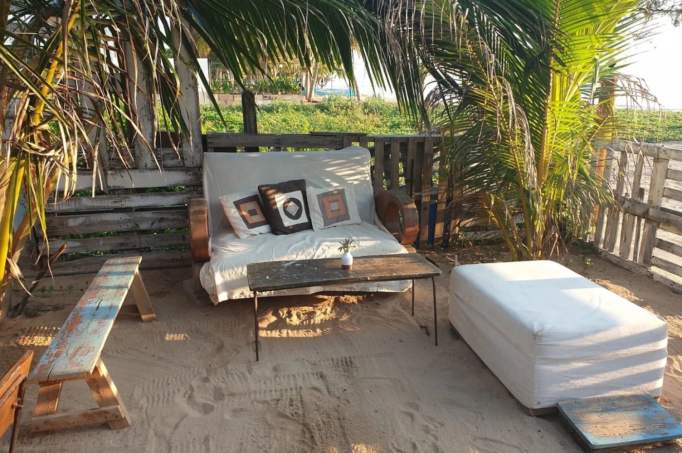 Memo's Beach, Nilaveli, Sri Lanka