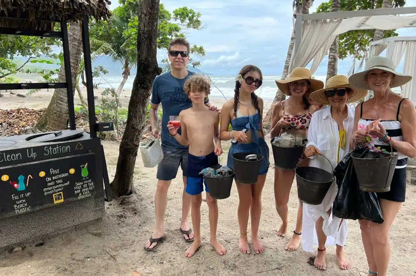 beach clean up, Nantipa, Santa Theresa, Costa Rica