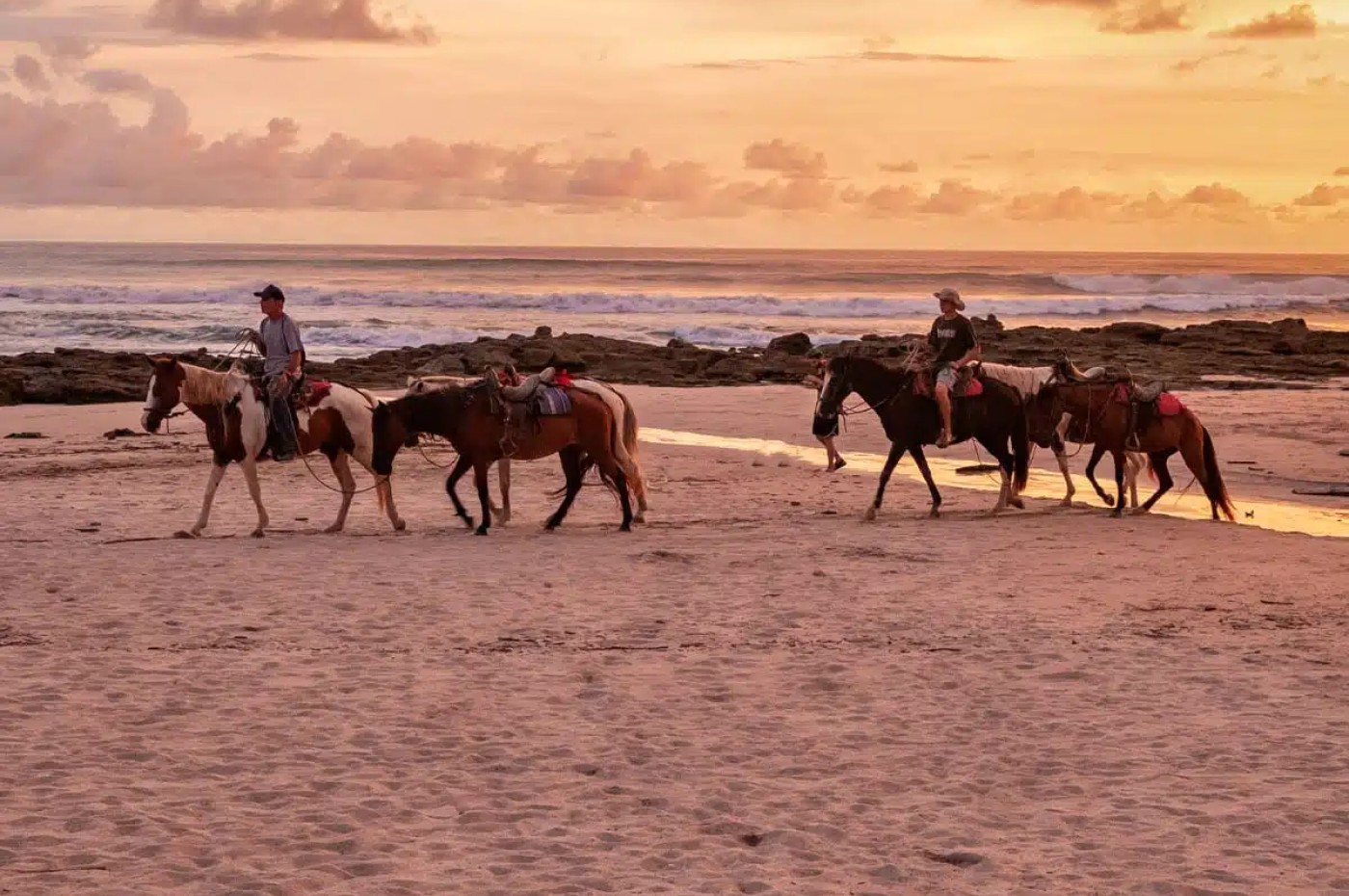 Nantipa, Santa Theresa, Costa Rica