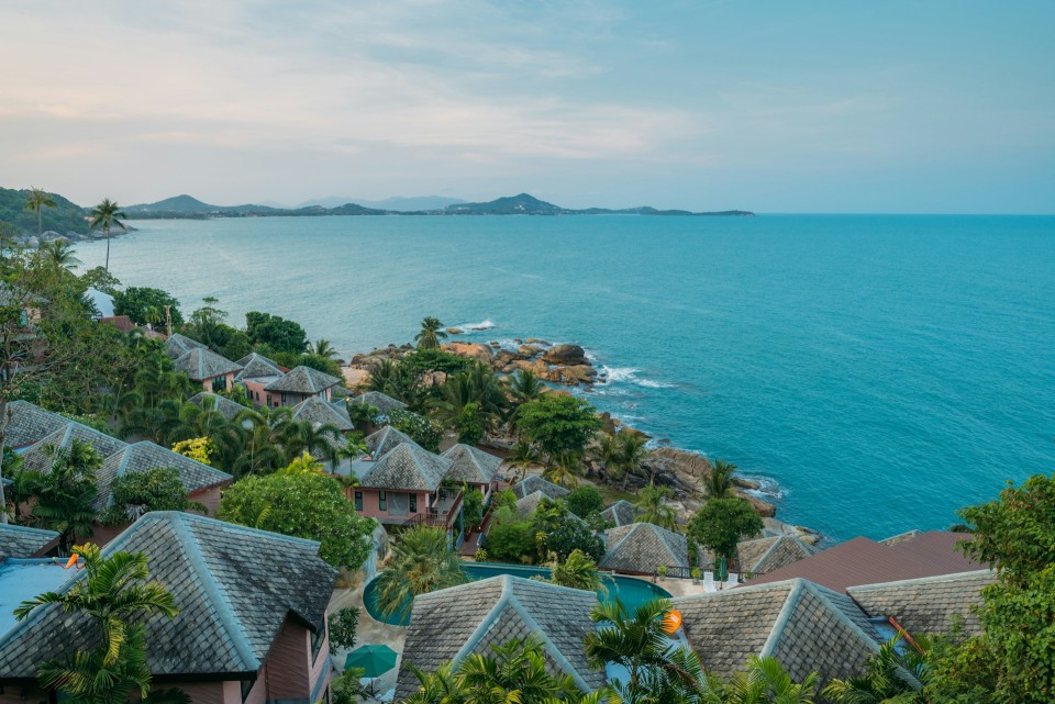 Samui set gennem fotograf yavor punchevs kamera (unsplash)