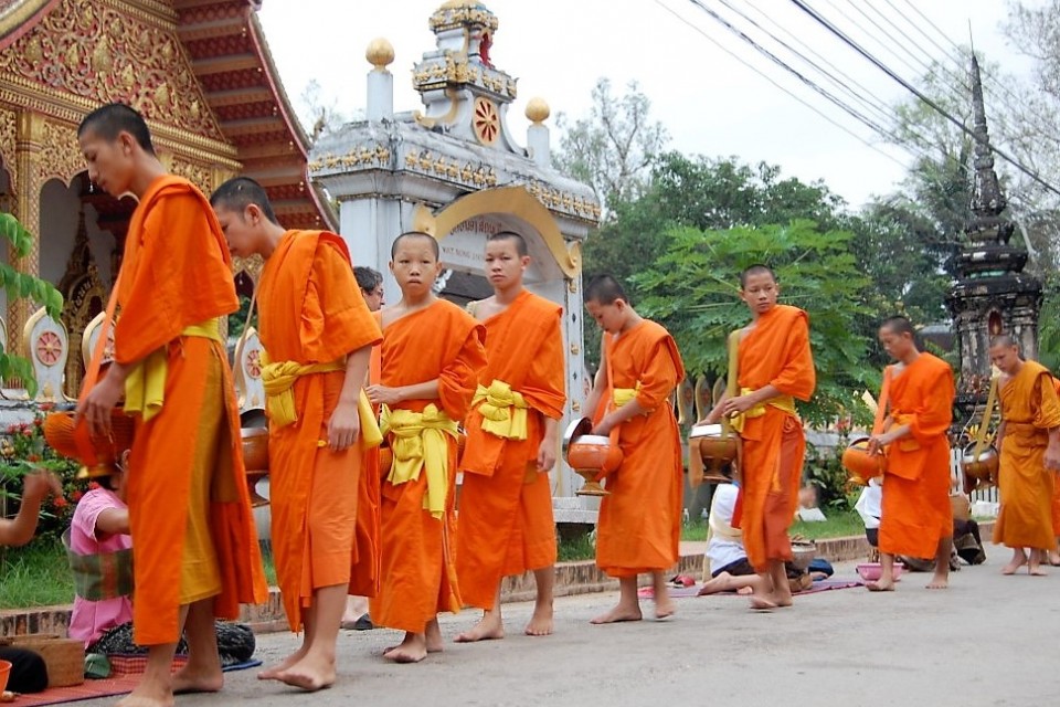 Alms giving procession Luang Prabang